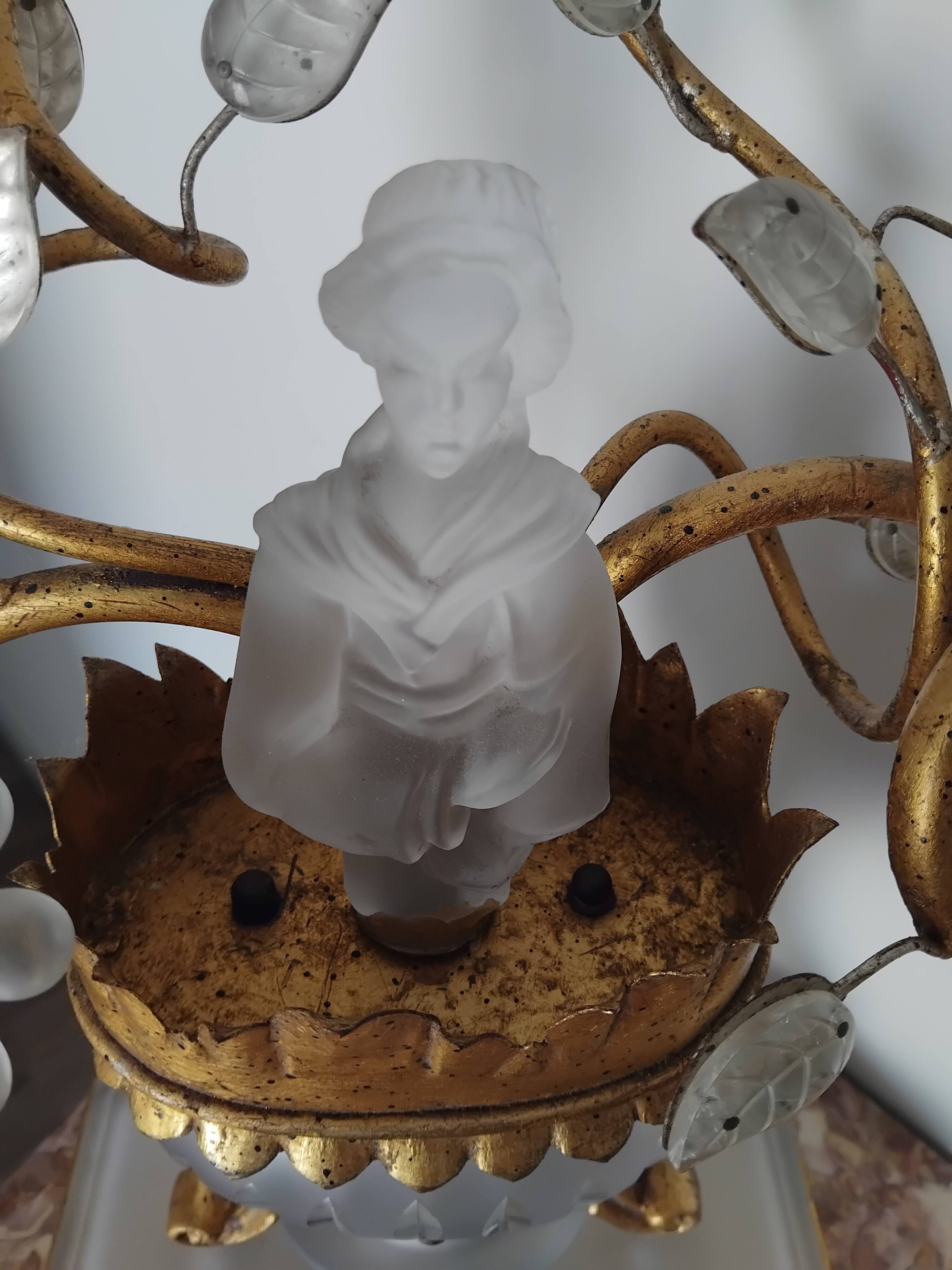Table lamp
