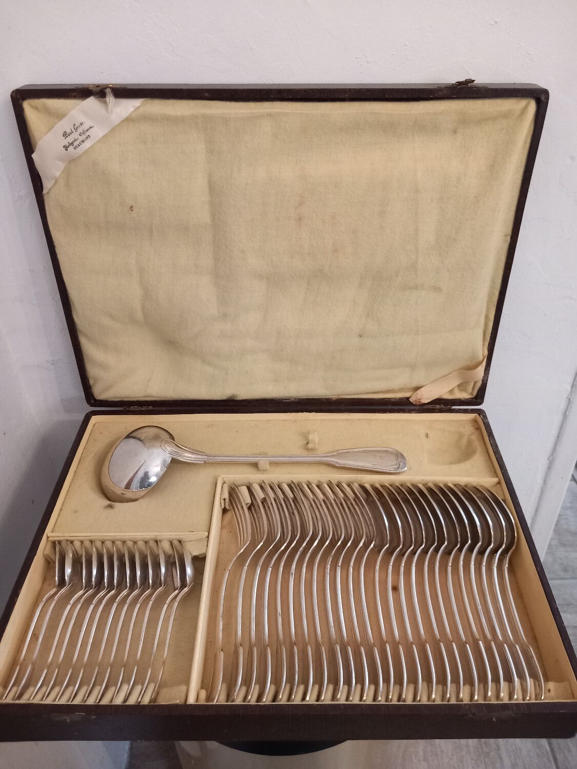 Cutlery set 37 pieces, silver metal