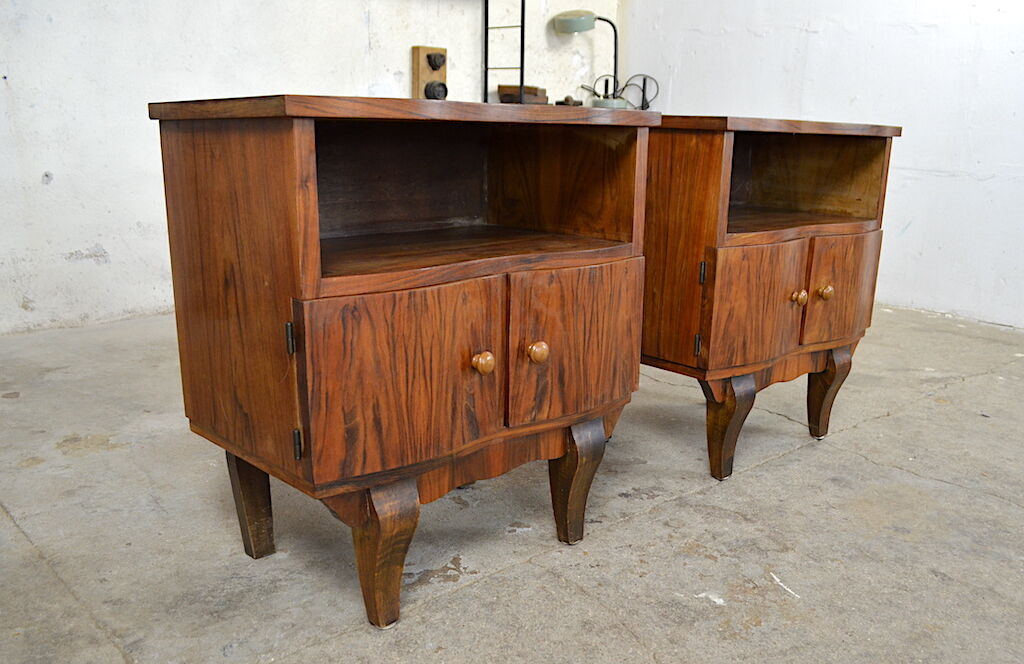 Art Deco bedsides walnut 1930 / 1940