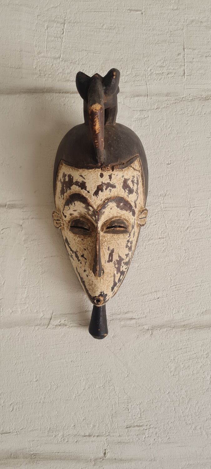 African wooden mask 1950