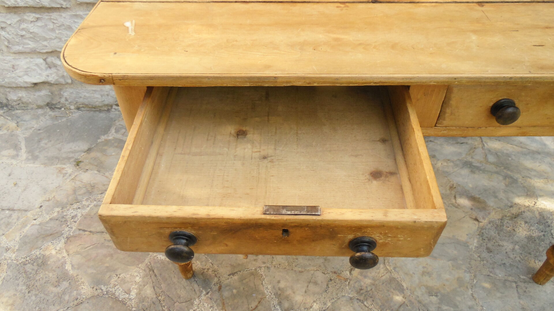 Table en bois 2 tiroirs