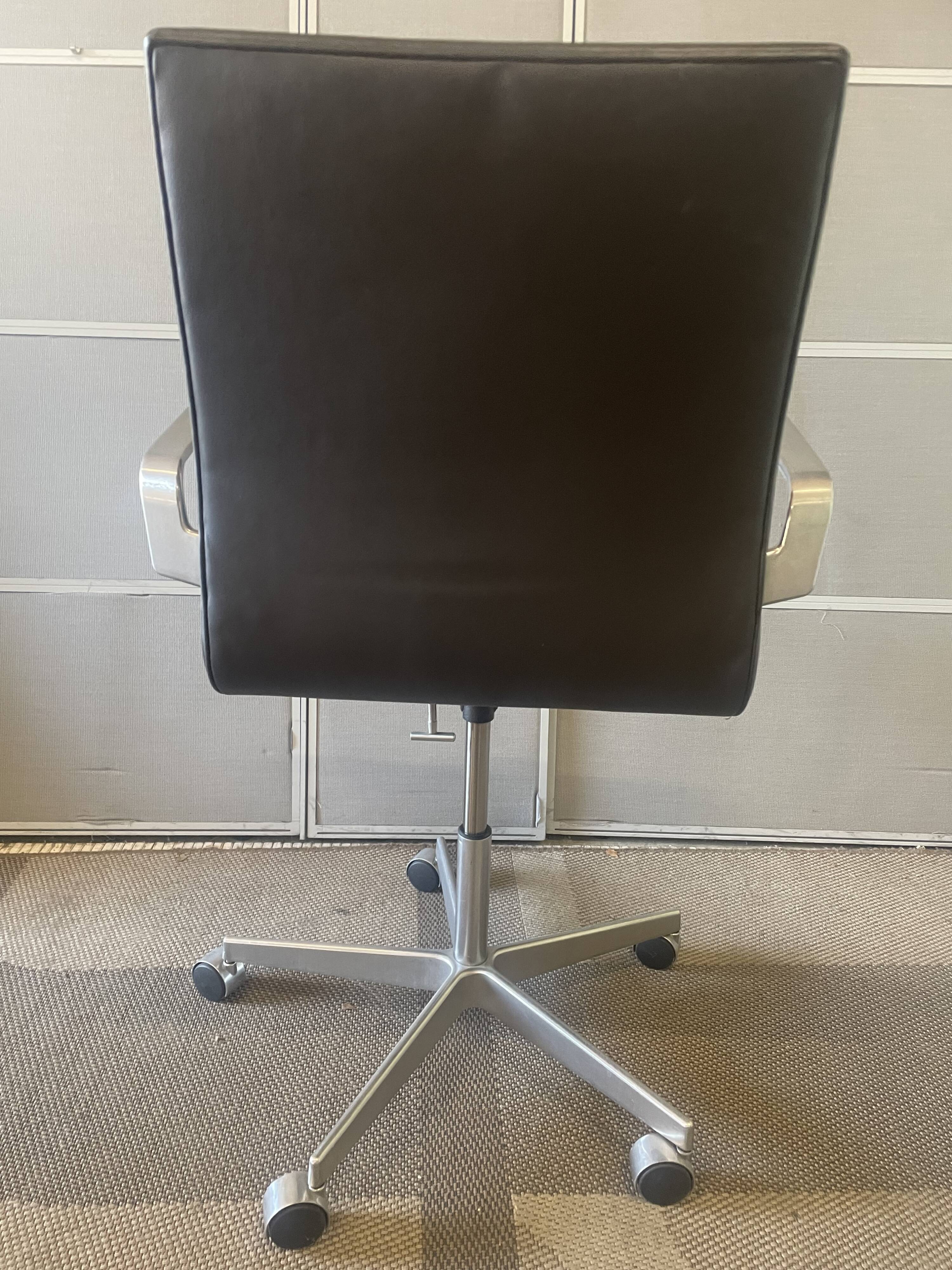 OXFORD OFFICE CHAIR FRITZ HANSEN