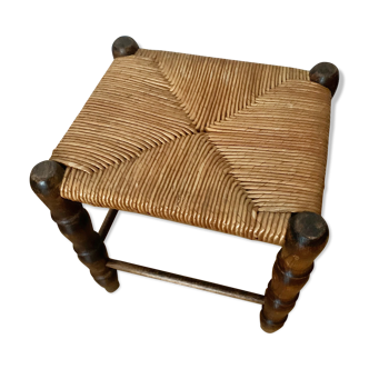 Rests foot wooden stool and wicker