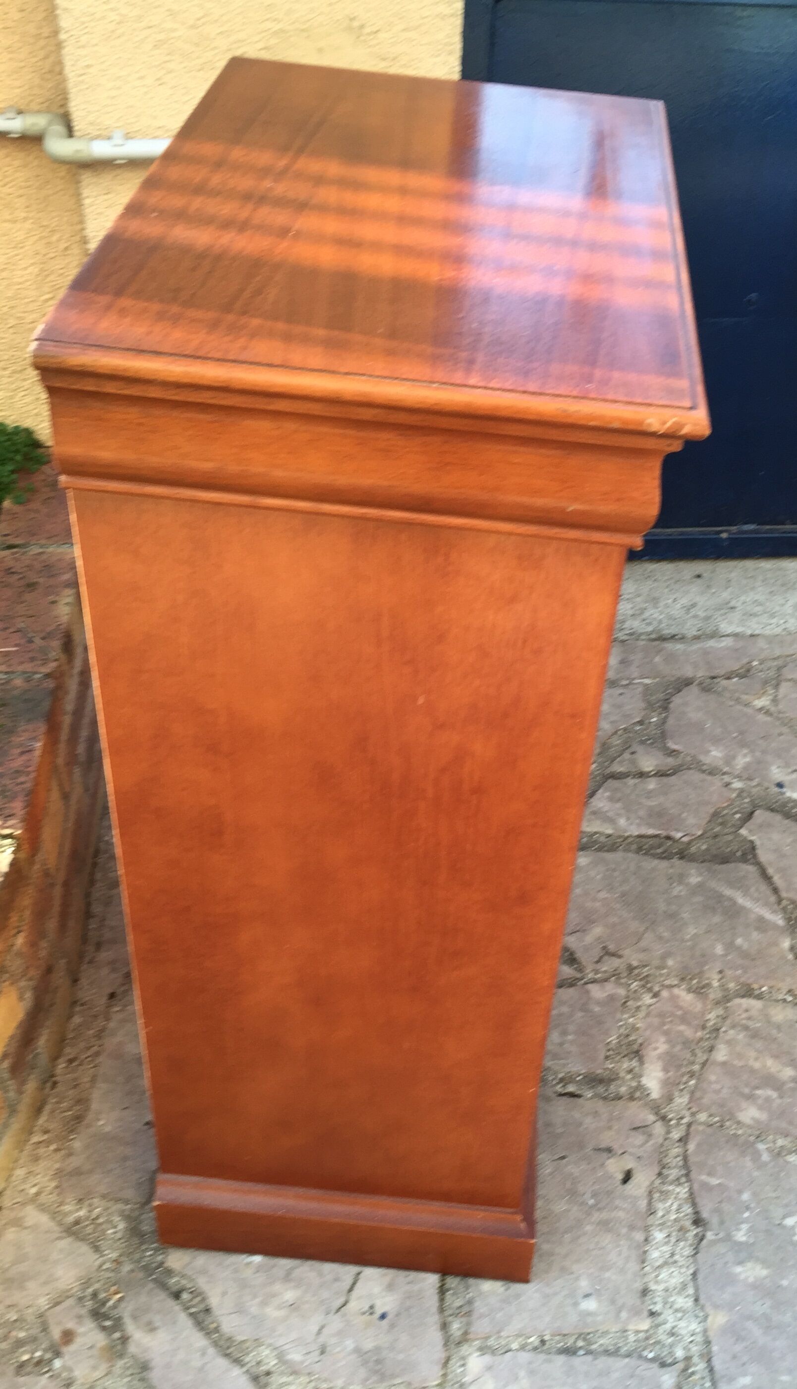 Chest 5 drawers in Cherry