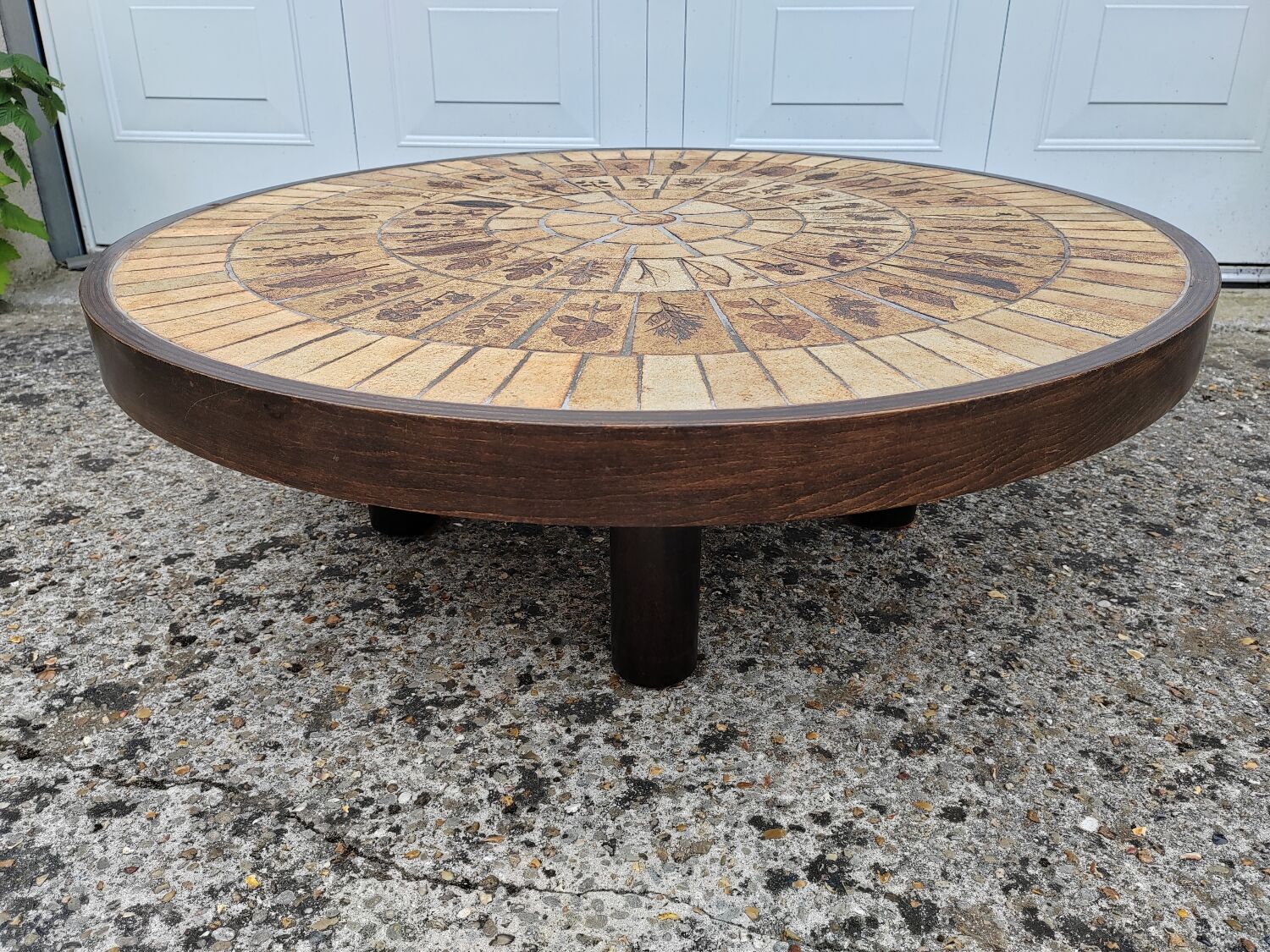 Herbarium coffee table Capron
