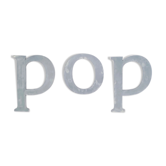 Lettres d'enseigne "pop" des années 70 gris patiné