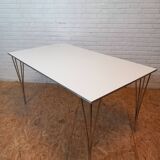 Fritz Hansen Dining table