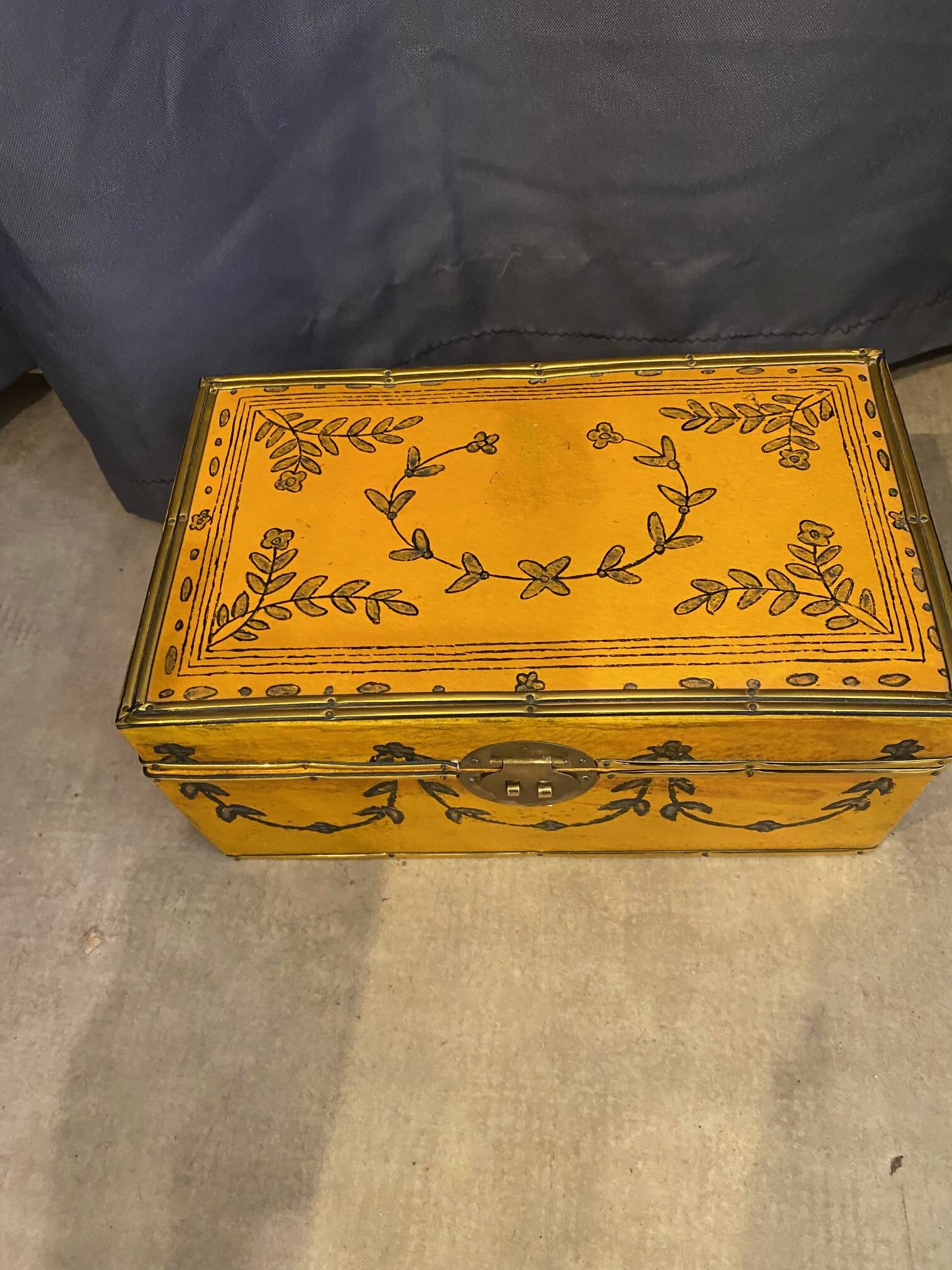 Chinese leather box with floral decor