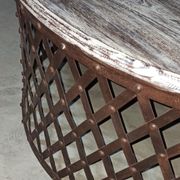 Table basse ronde en bois avec pieds métal