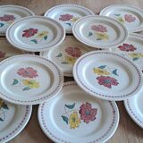 13 assiettes anciennes DDP France, années 1950-60