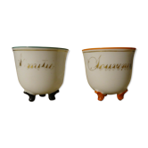 Set de 2 anciennes tasses tripode en porcelaine Amitié Souvenir XIX ème