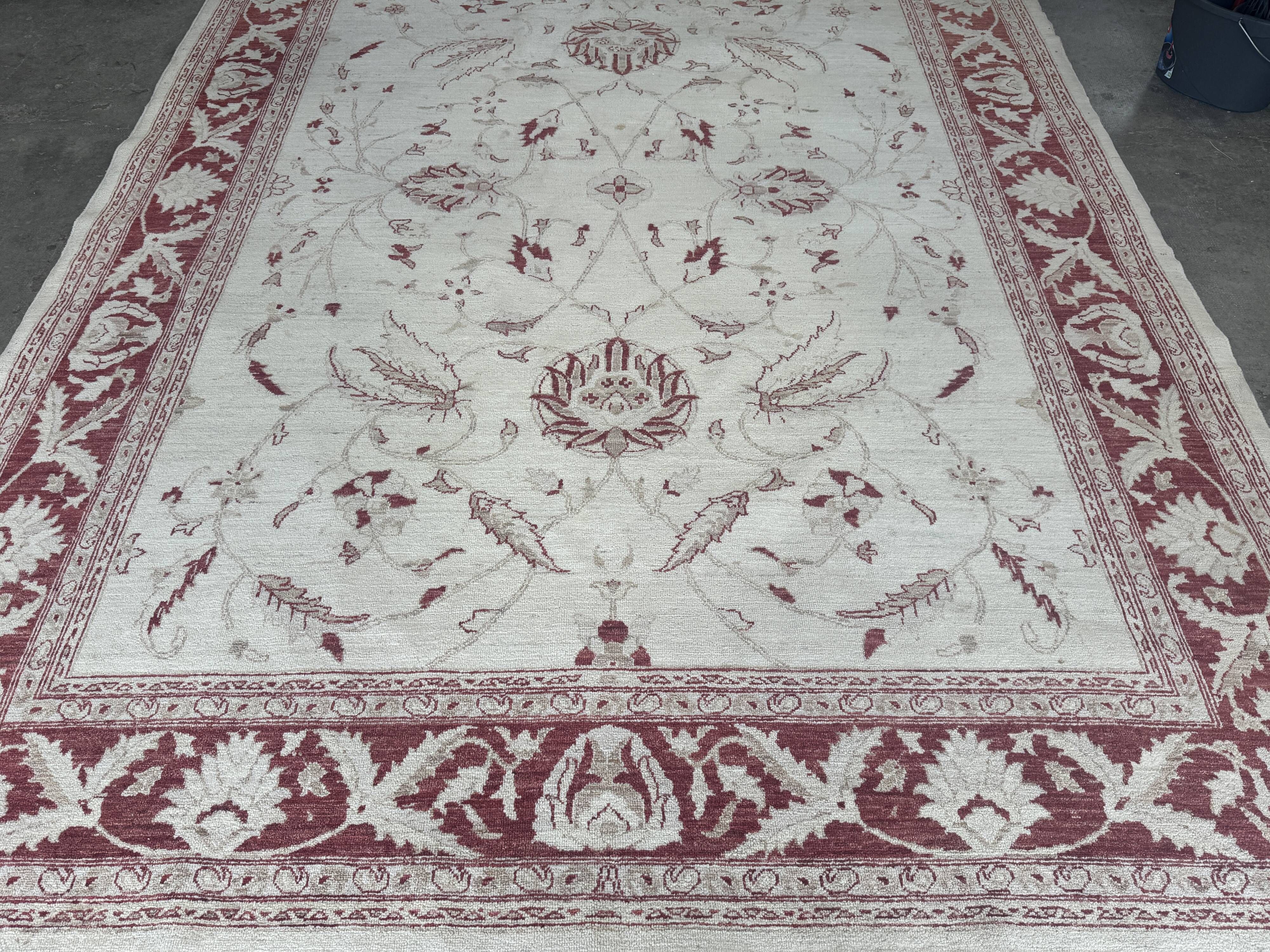 Hand-knotted wool rug in Ziegler style 331 x 237.