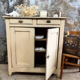 Parisian buffet in its pretty original patina