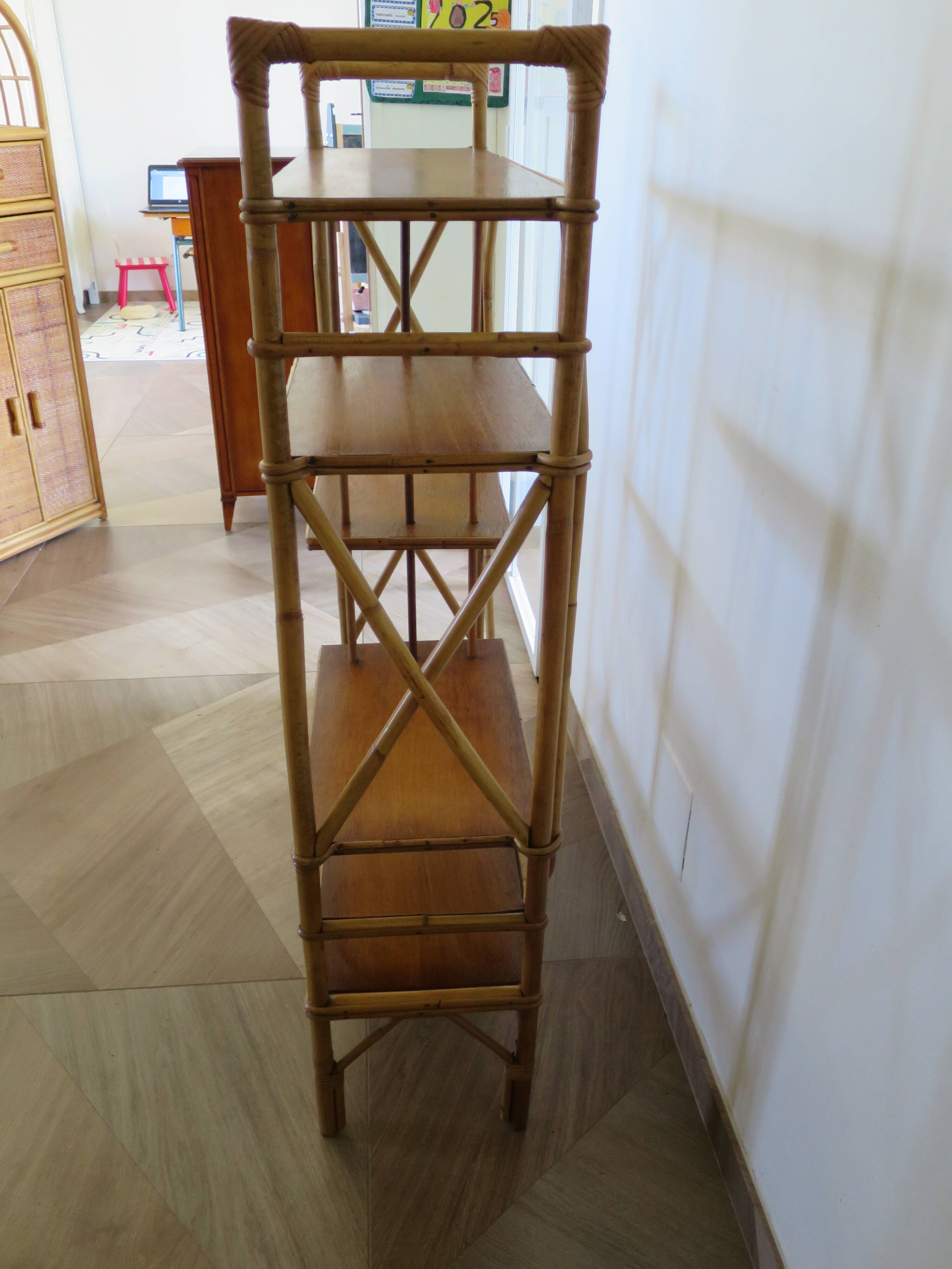 vintage -étagère-bibliotheque-bibus-asymétrique-bambou-bois-rotin-années 60