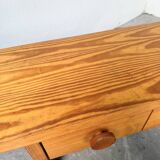 Meuble d’appoint bas style Perriand