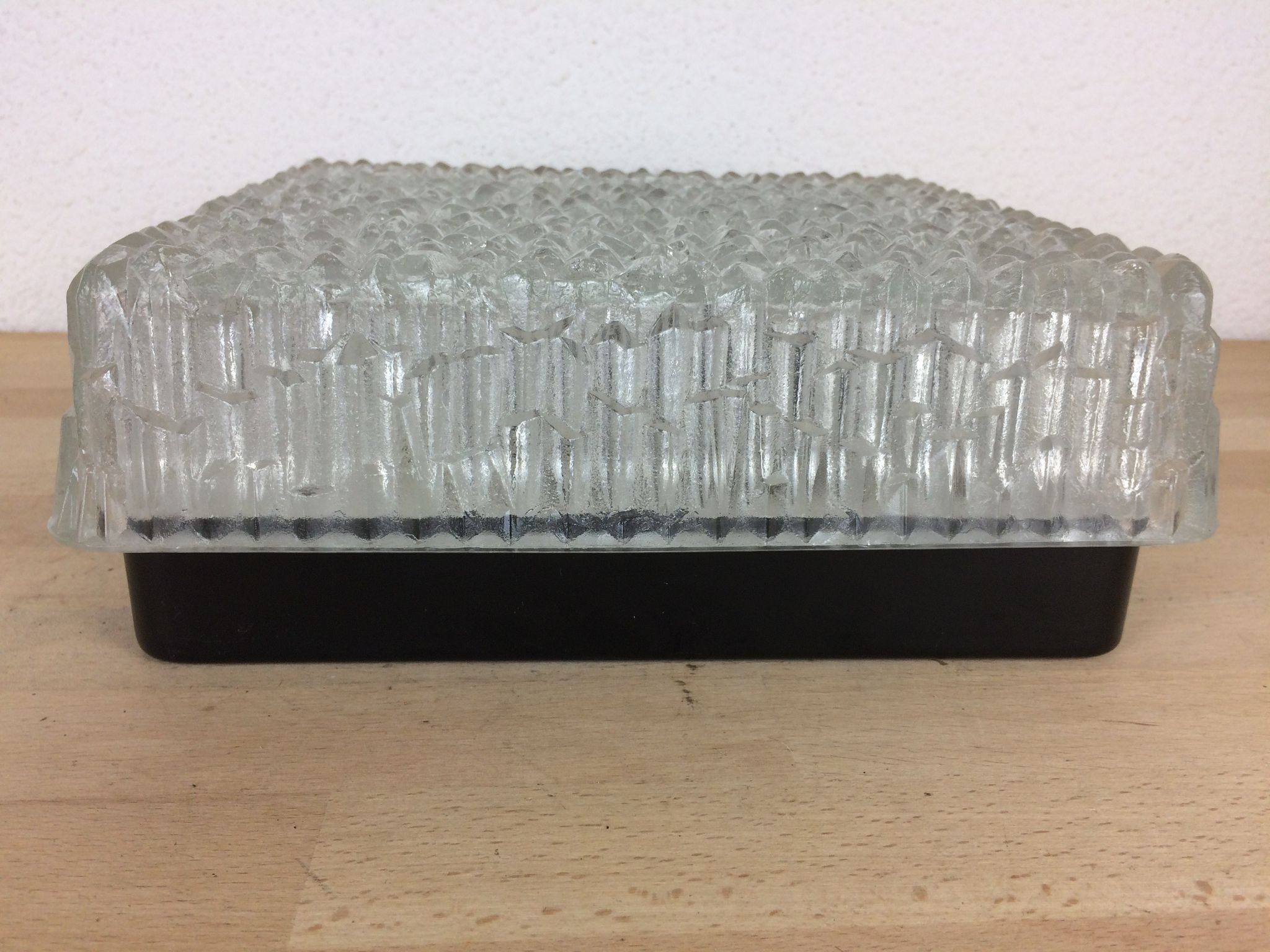 Square Holophane wall light in cut glass, 1960s.