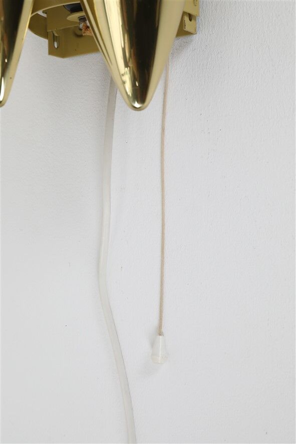 Fog & Mørup / Jo Hammerborg “Kastor” brass wall lamp / Mid-century Danish modern design / 1960s / 1970s