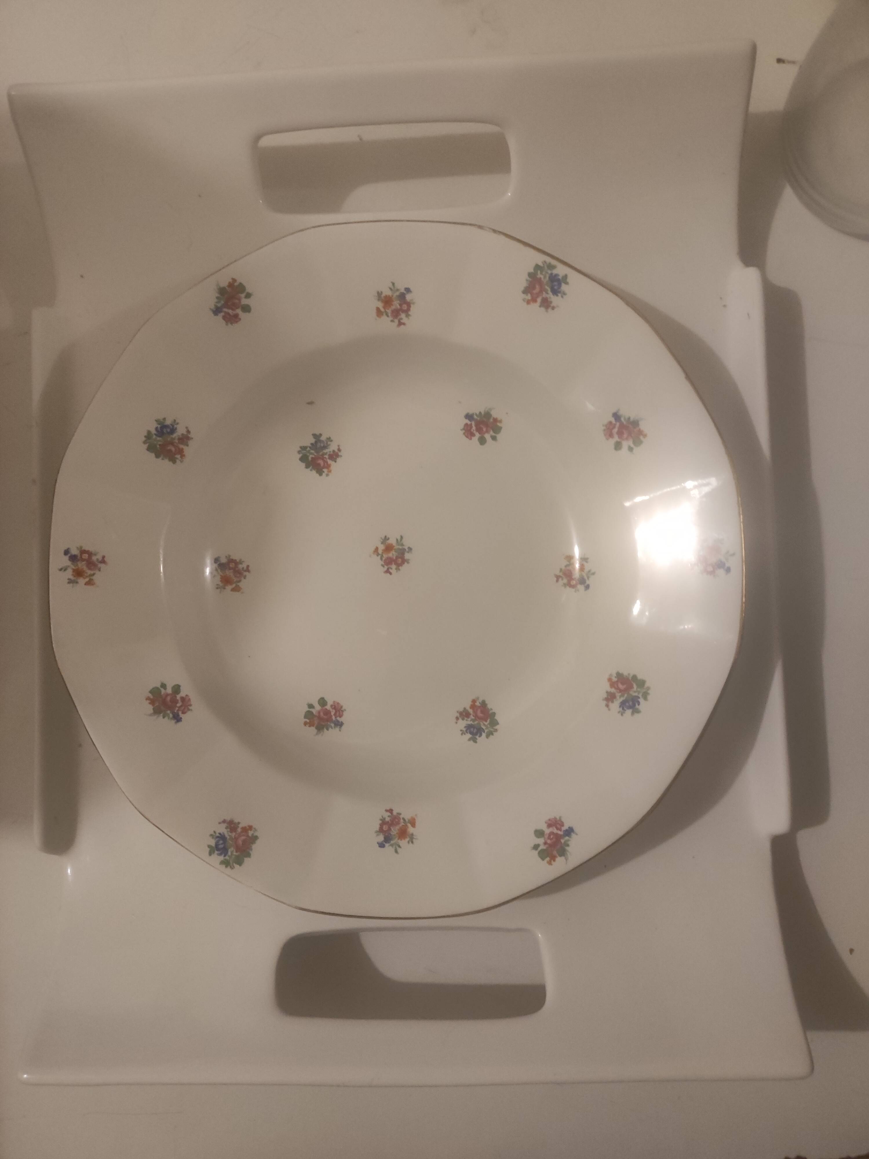 Assiette  digoin& Sarreguemines