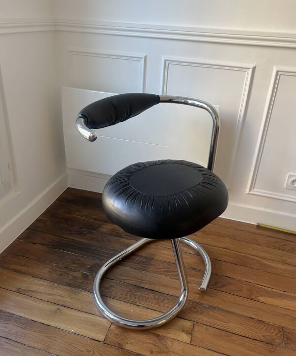 Chaise Cobra par Giotto Stoppino