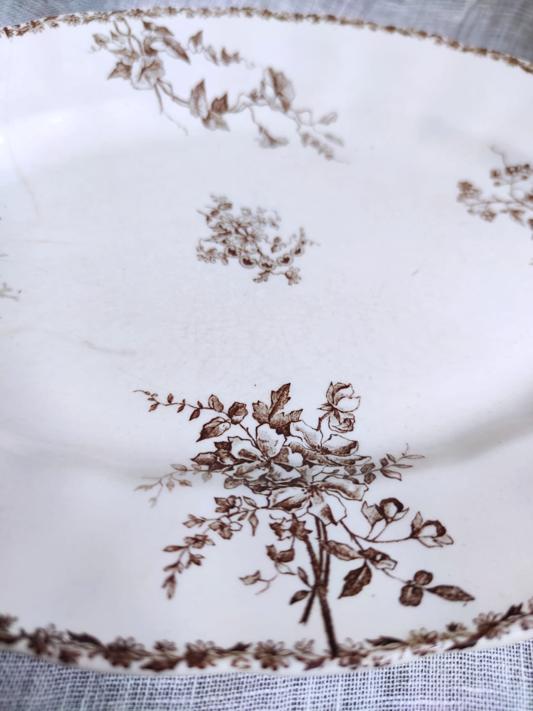 Large oval dish HB-Cie Service Moscow Iron Earth