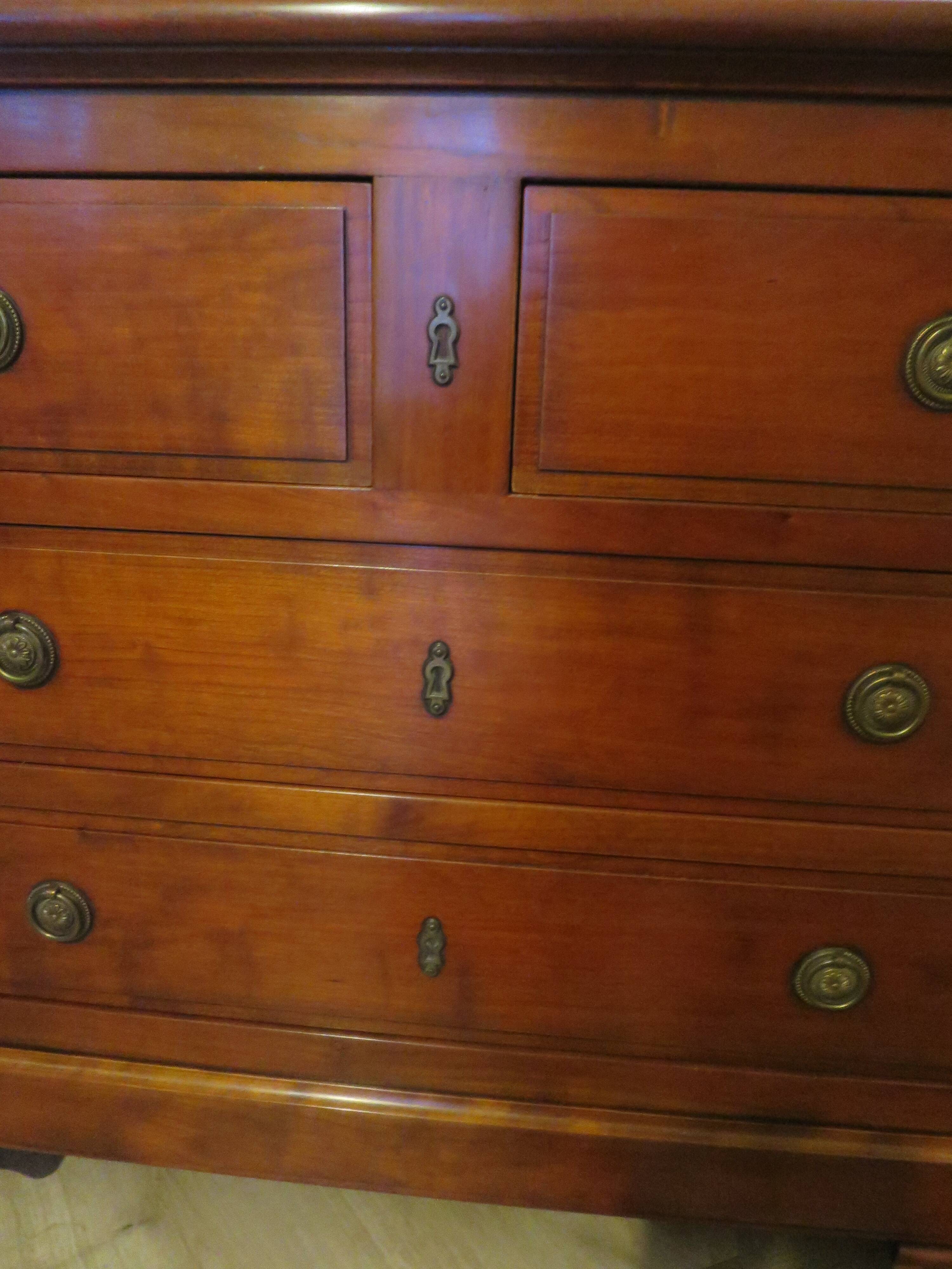 Antique - chest of drawers - 4 drawers - solid wood - cherry