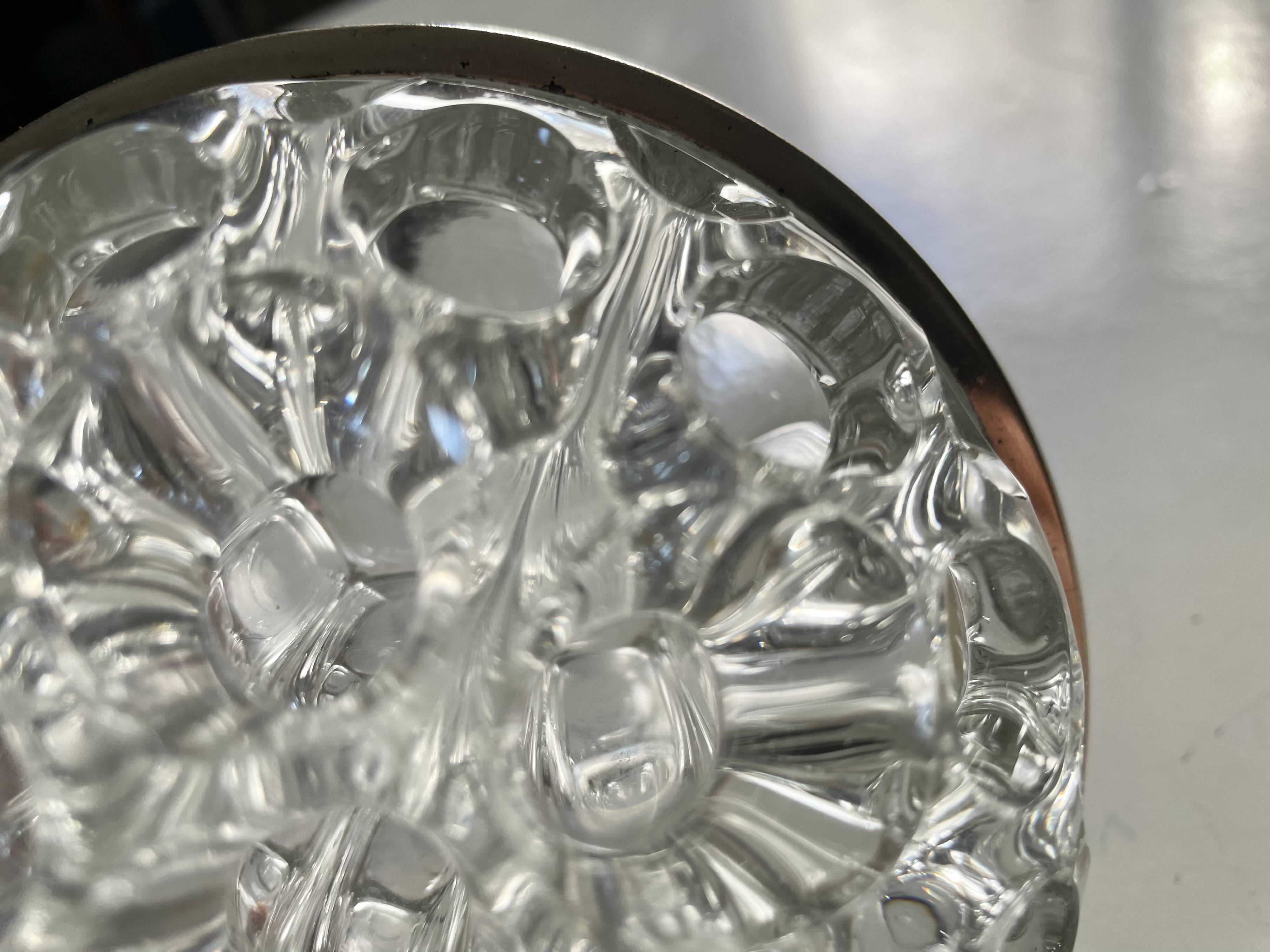 Crystal flower frog from Reims