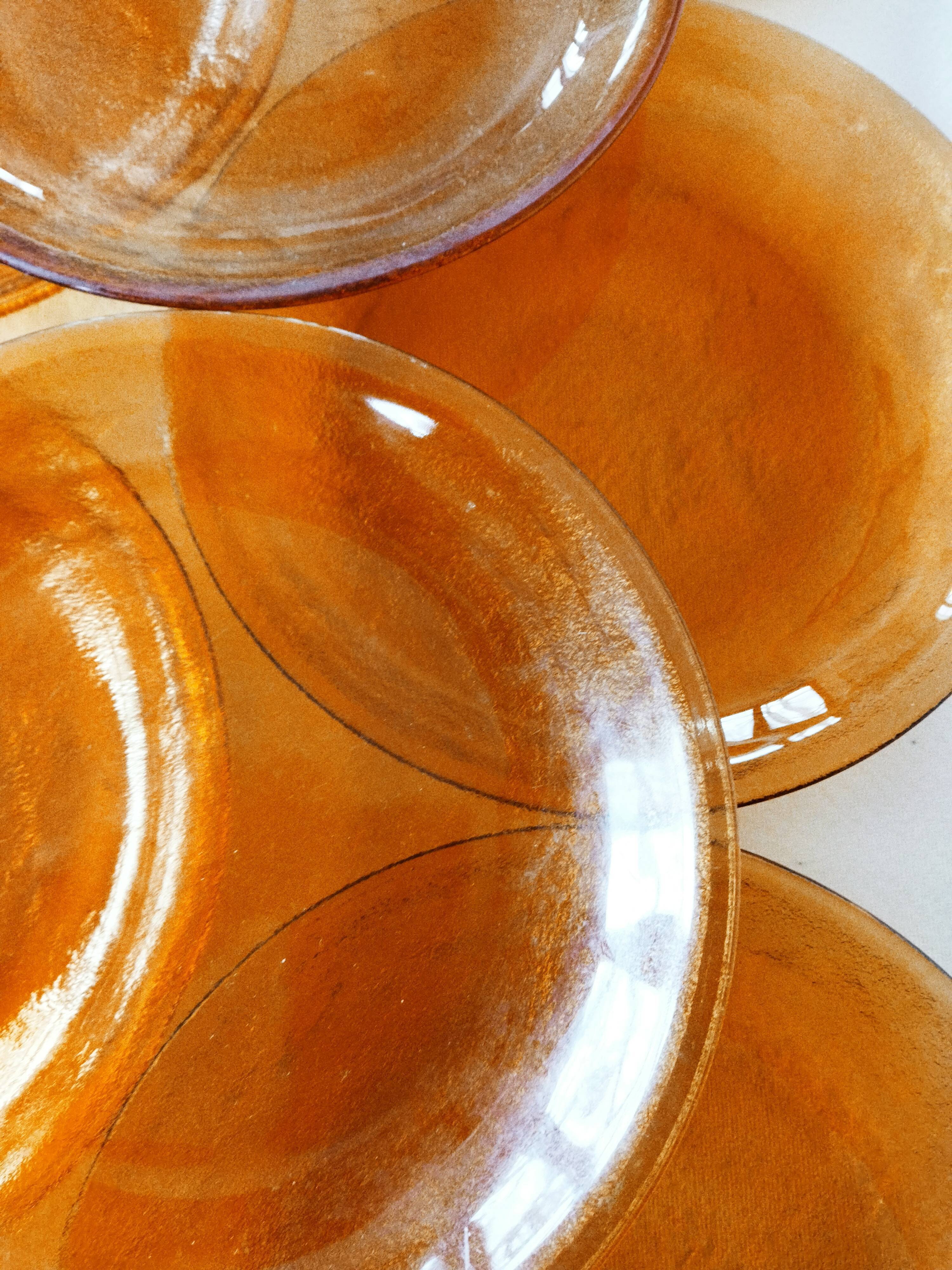 12 Arcoroc Sierra Ambre dessert plates