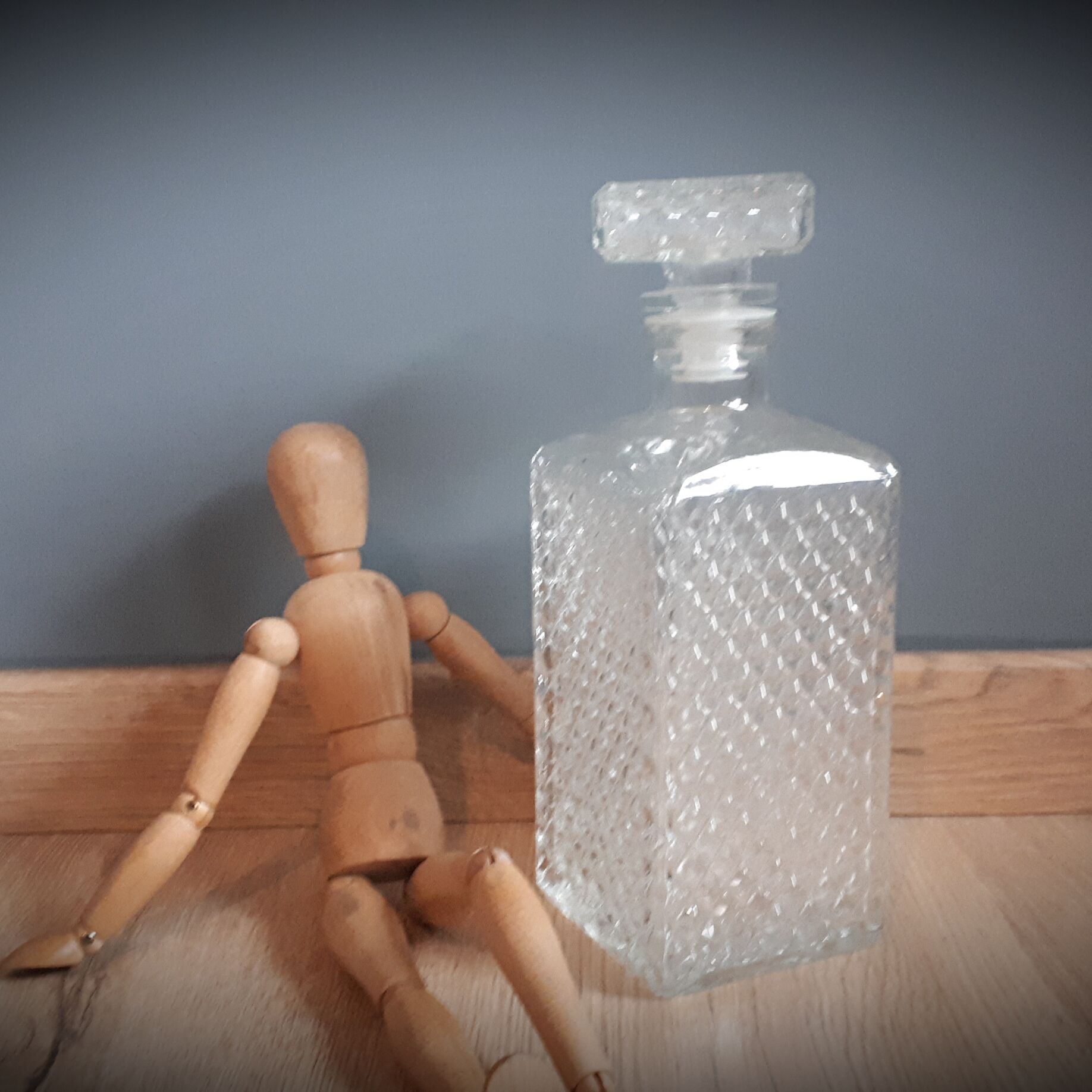 Authentic decanter whiskey relief