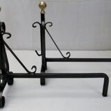 Ancienne paire de chenet fonte fer forgé et bronze cheminée accessoire