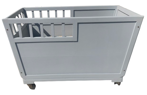 Baby crib with wheels