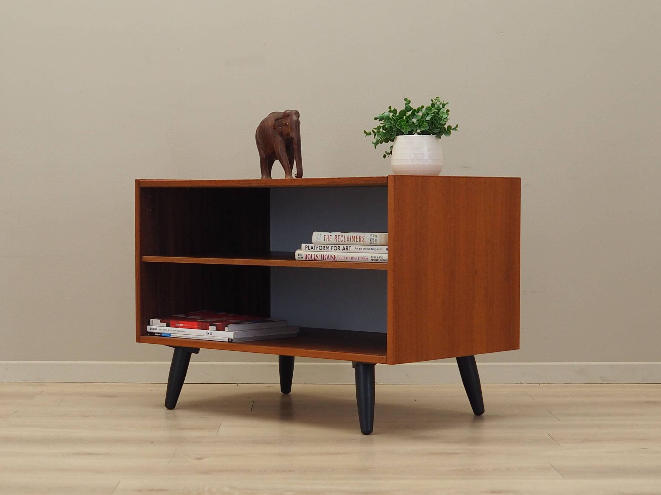 Teak bookcase, Danish design, 1970s, production: Sweden