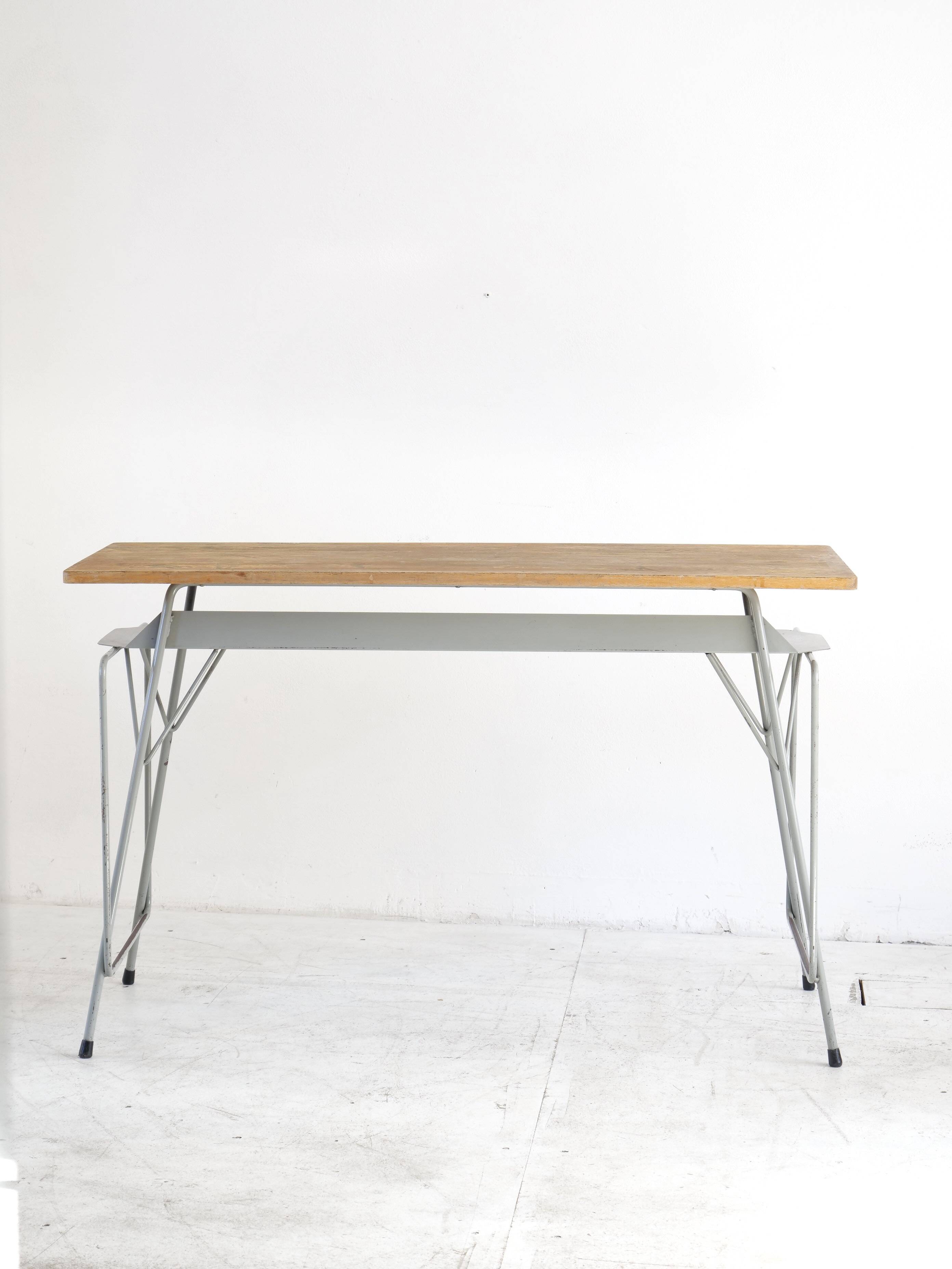 Bureau de Willy Van Der Meeren