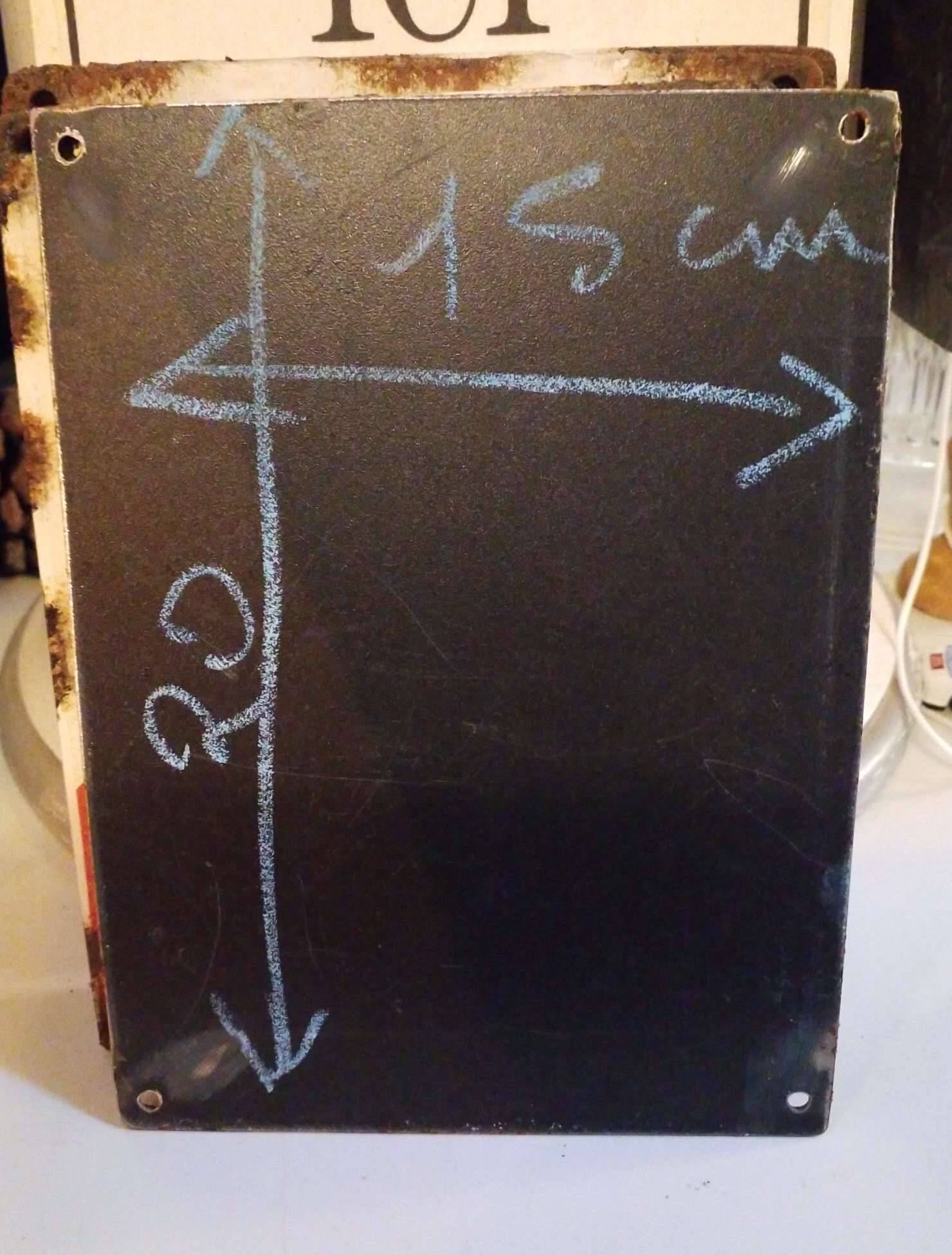 Advertising metal plaque