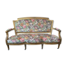 Flowery velvet bench