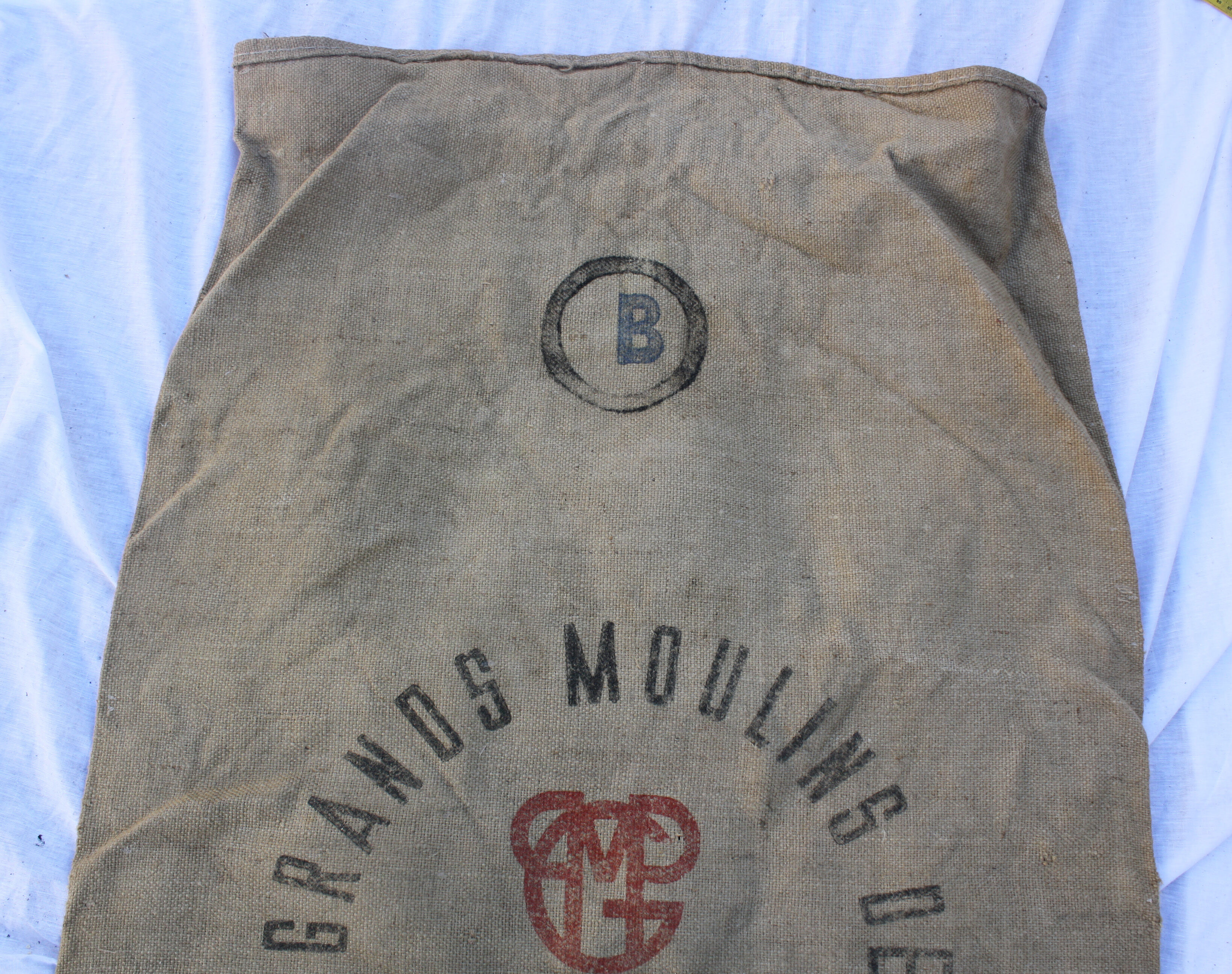 Sac en toile de jute ancien Grands moulins de Paris Pantin farine