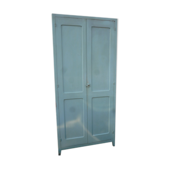Old kitchen closet