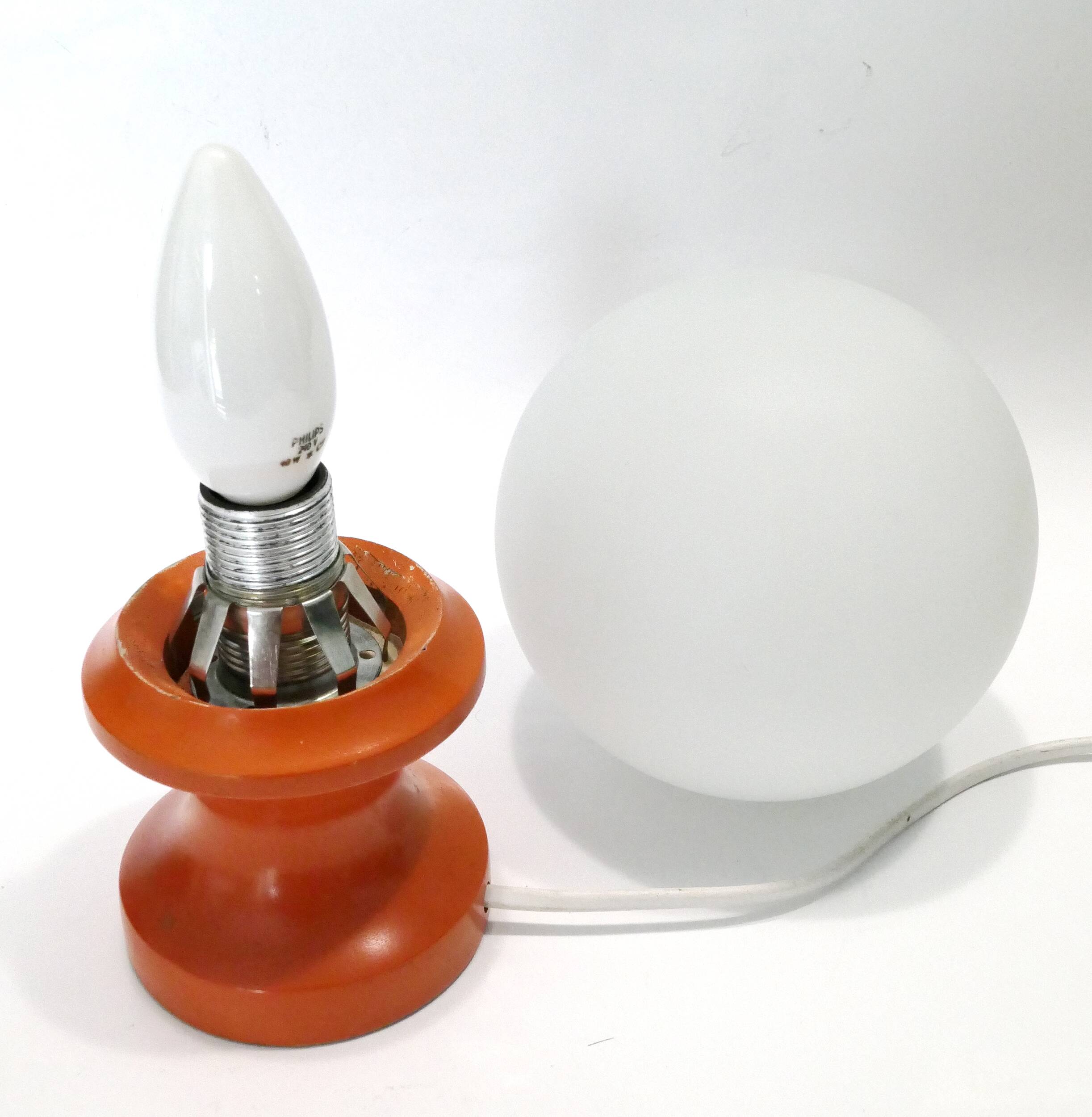 Table or bedside lamp orange wood and opaline vintage 70's hustadt