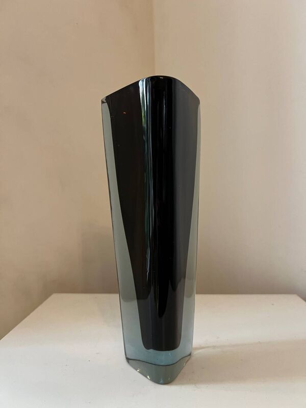 Grand Vase haut cristal vintage forme triangle style Murano