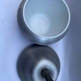 Vintage 1970s pear-shaped ice cube tray bucket