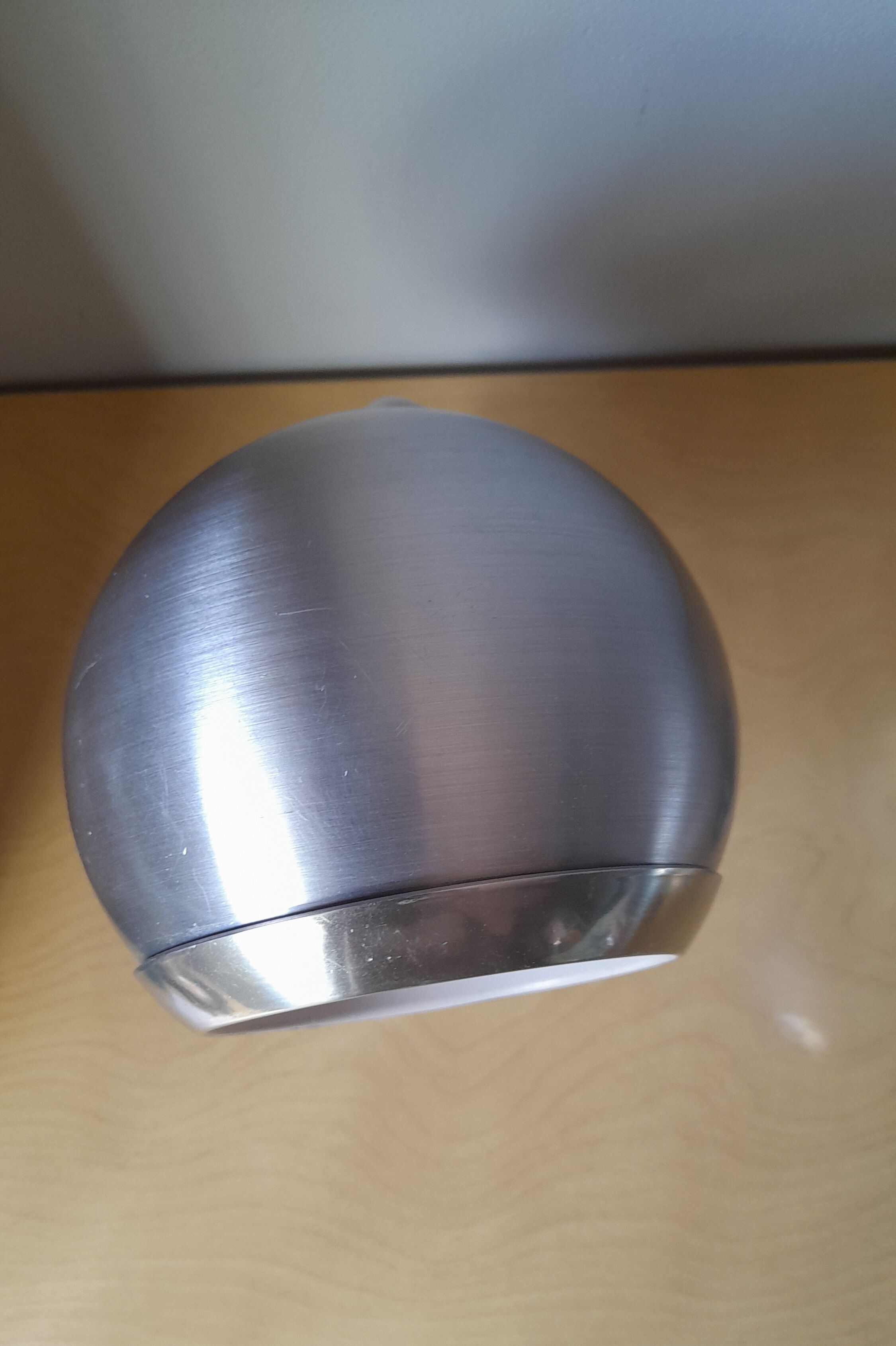 Pair of eyeball spots, Alumininor