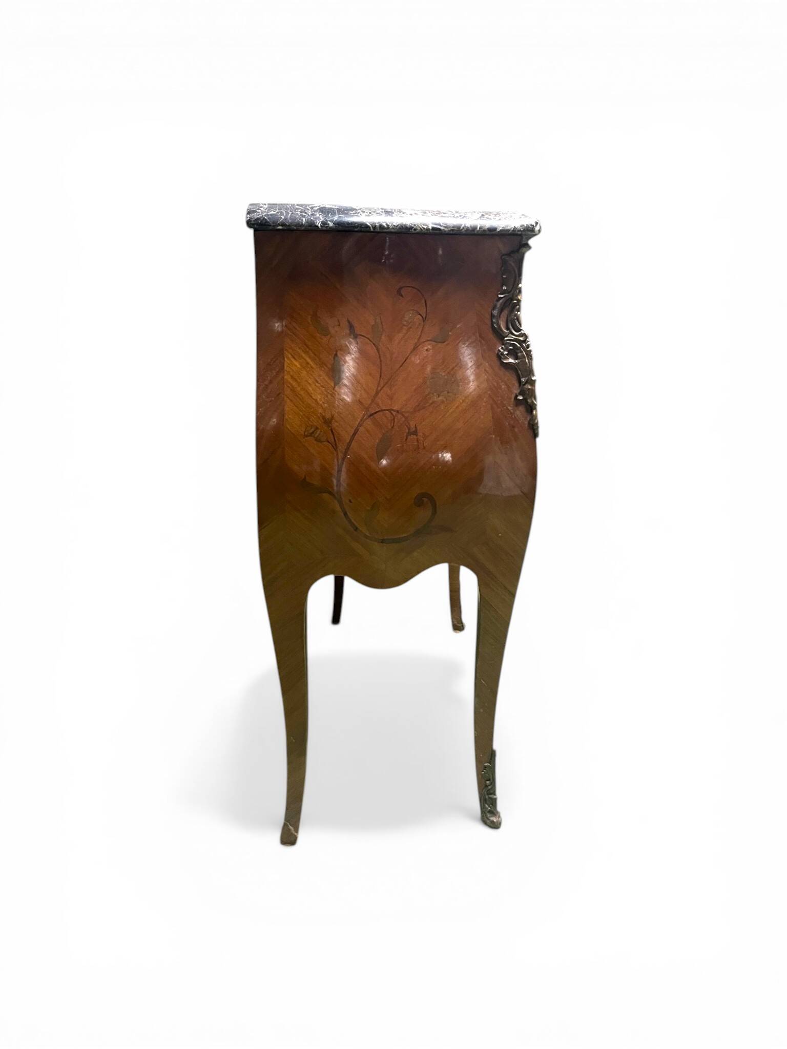 Curved jump commode in Louis XV style