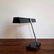 Lampe de bureau scandinave designer Jac Jacobsen éditeur Luxo en métal laqué noir et chromé