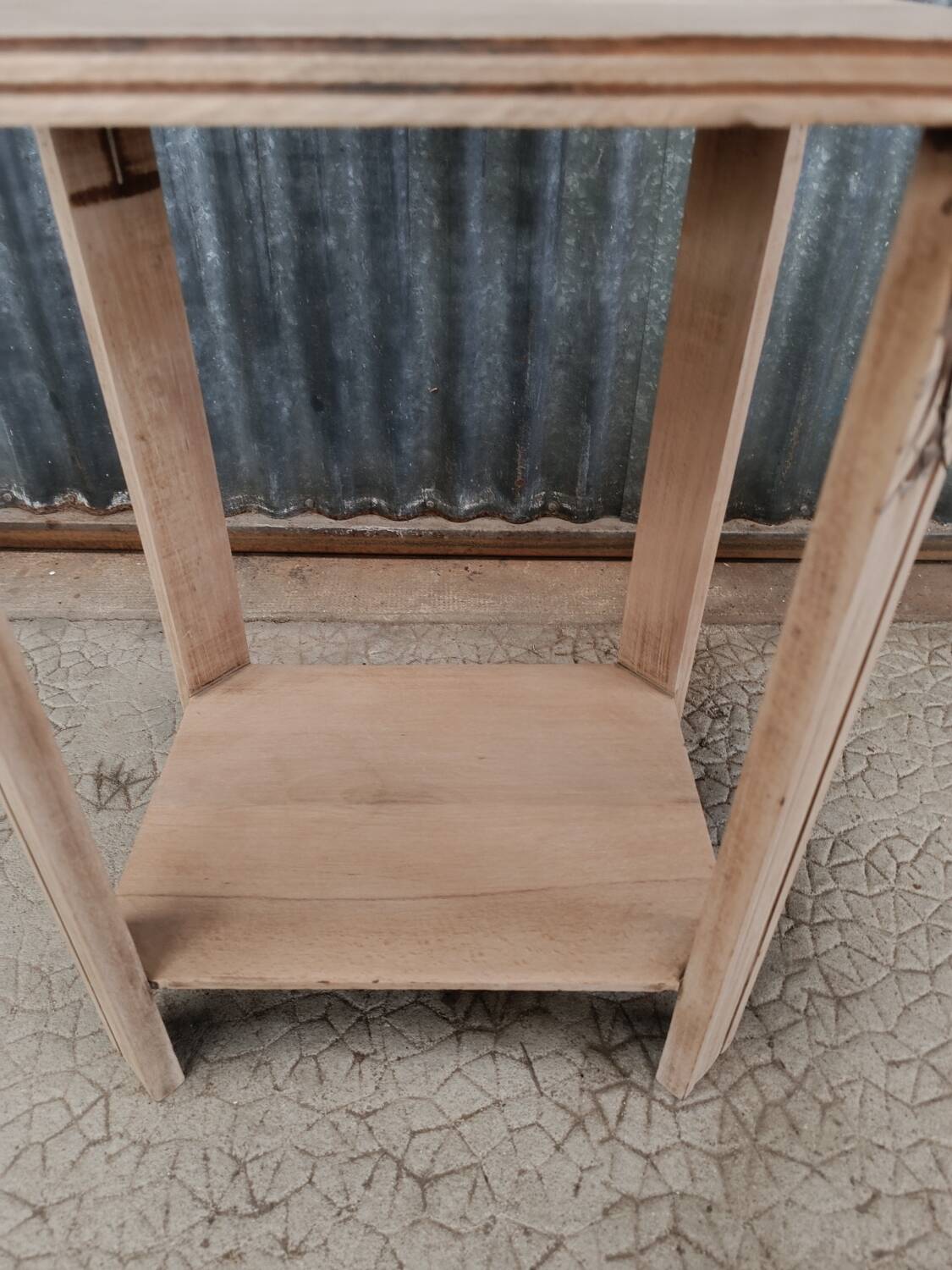 Art Deco sanded gueridon