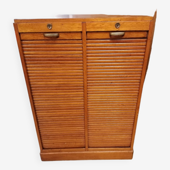 Double curtain file cabinet