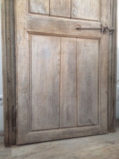 Antique door in solid oak