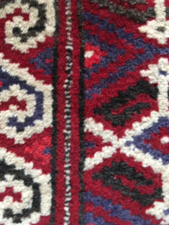 Vintage Persian rug - 132x85cm