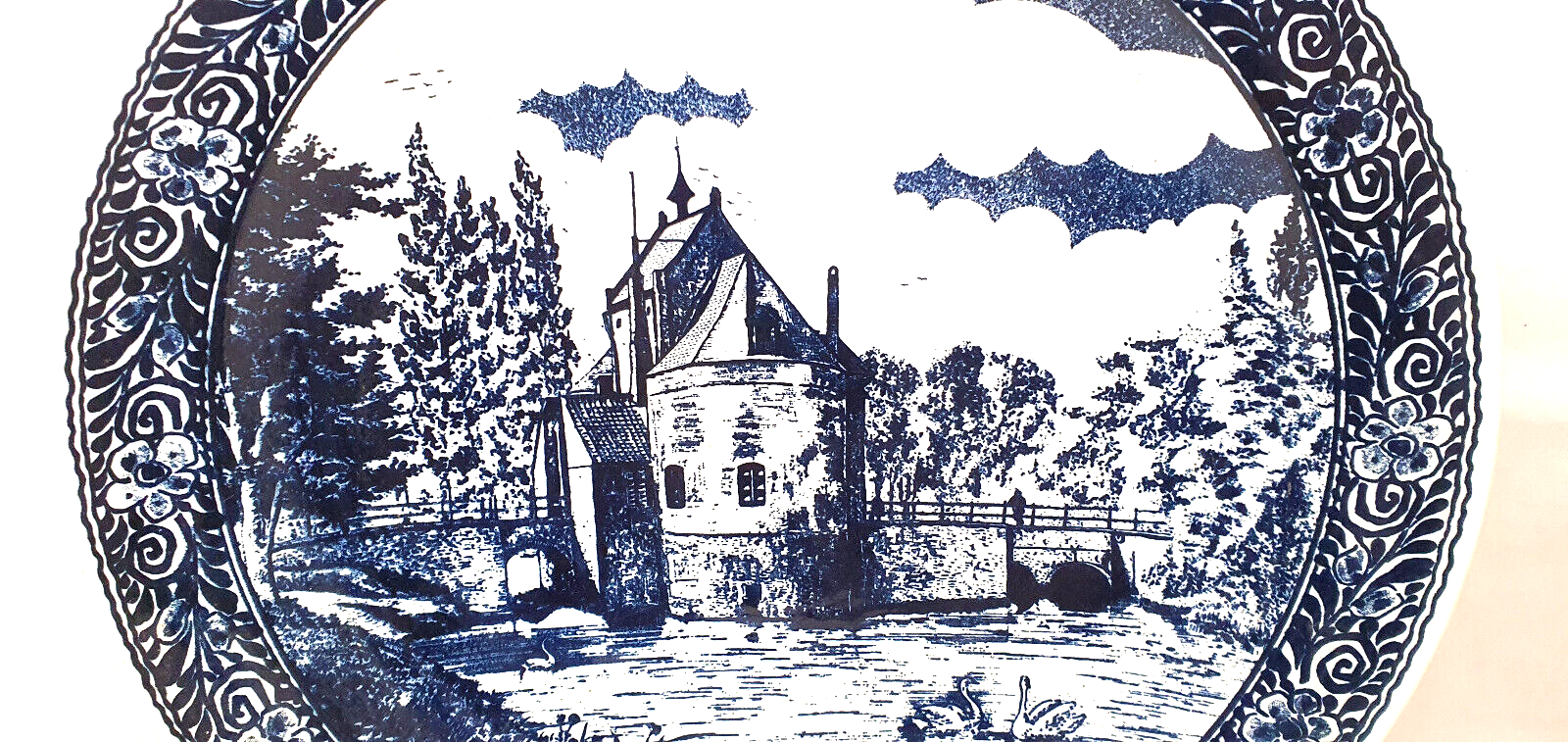 Large decorative plate decorations blue landscape diameter 40 cm