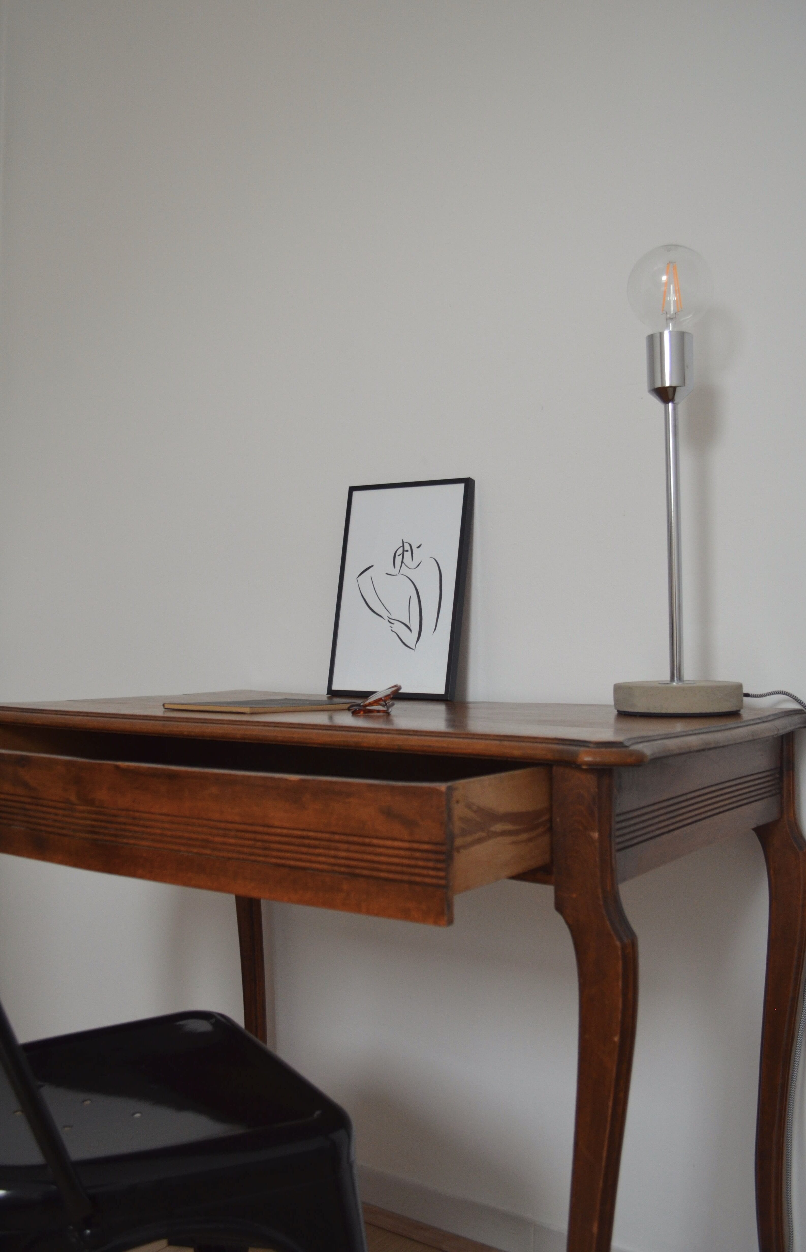 Side table clean oak