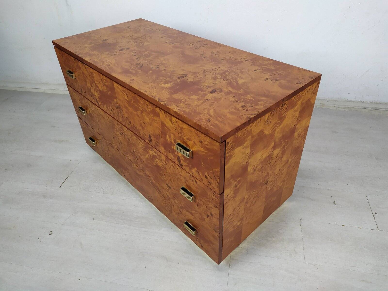 Commode à tiroirs vintage en loupe d'amboine, 1970s