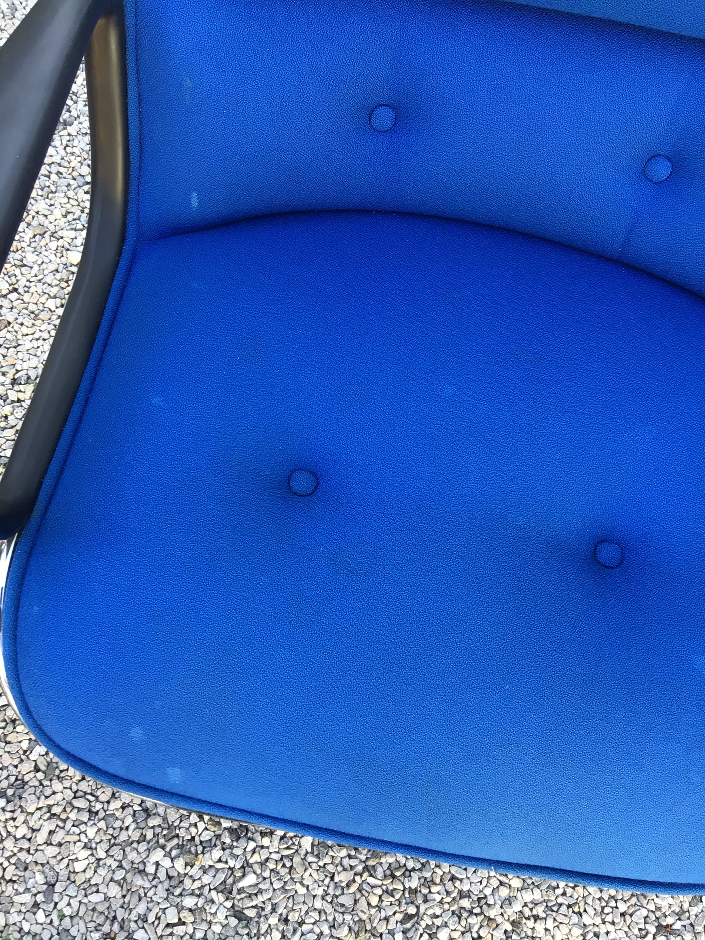 Charles Pollock design executive chair (2 available)